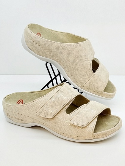 Berkemann damskie klapki Daria 01002-606 beżowe, skórzane klapki z regulacją, tęgość H