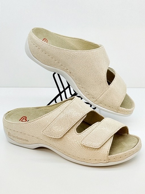 Berkemann Daria 01002-606