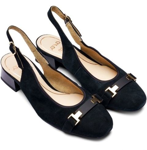 Ara czółenka czarne