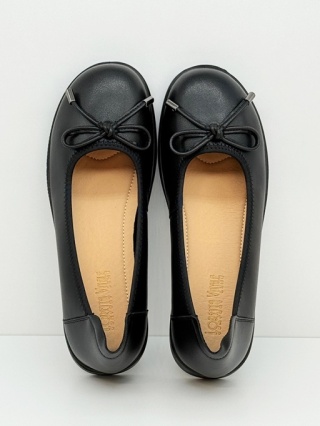 Czarne balerinki damskie Loretta Vitale W9947 black, skóra cielęca, tęgość G 1/2