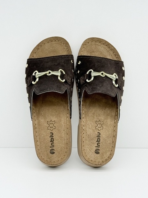 brązowe klapki inblu