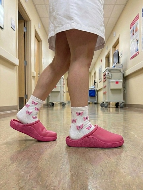 skórzane Klapki medyczne damskie