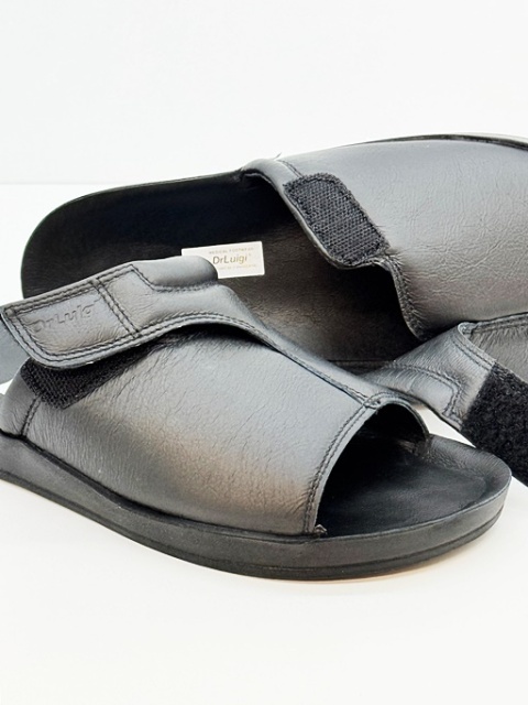 Klapki prozdrowotne Dr Luigi PU-02-90-21-90-KS czarne, poszerzana tęgość H