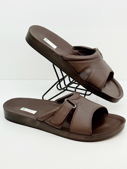 Lekkie klapki medyczne Dr Luigi PU-02-20 20-c.brąz , poszerzona tęgość H