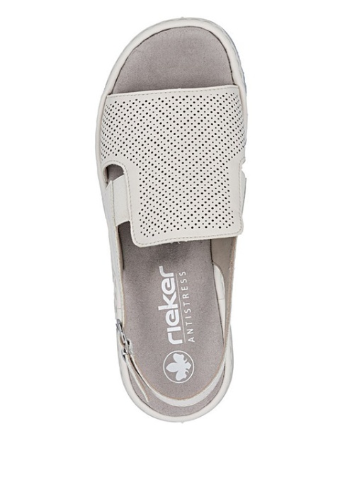 sandały na koturnie