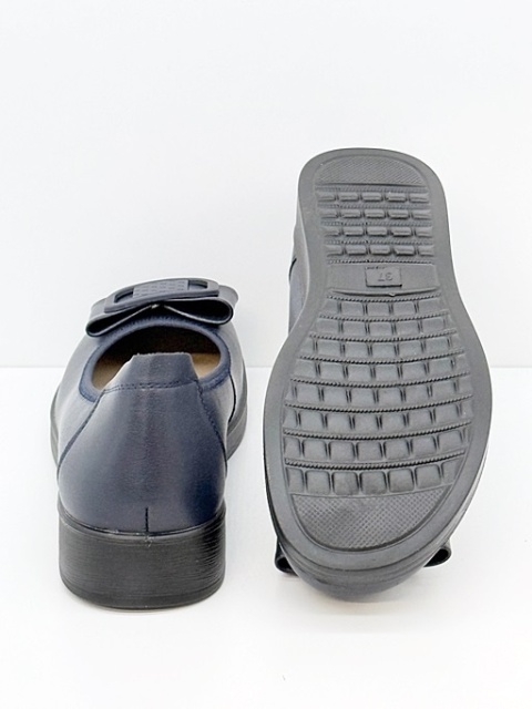 baleriny skórzane granatowe