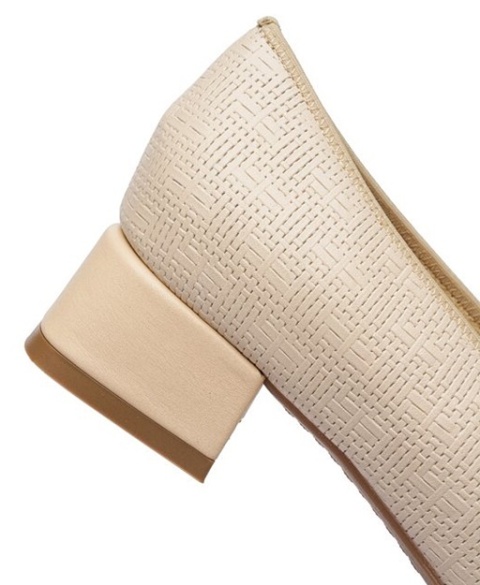 Beżowe czółenka damskie Ara GRAZ 12-20418-38H beżowe, średnia tęgość H