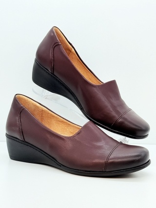 Buty Kosela Medic 9024-1024 rubin, czółenka na koturnie, tęgość G 1/2