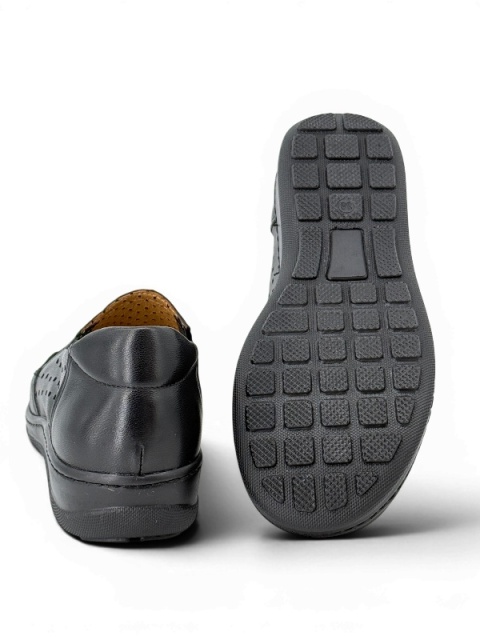 czarne wsuwane buty damskie