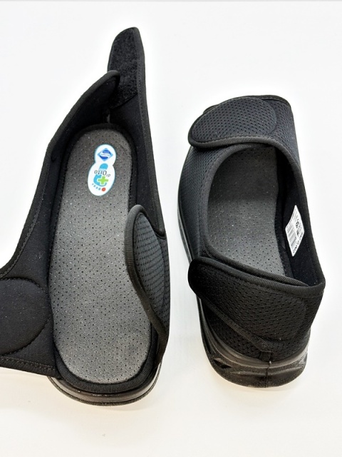 sandały no opuchniete stopy