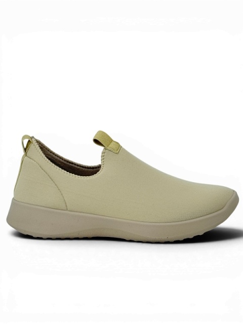 bezowe buty na haluksy