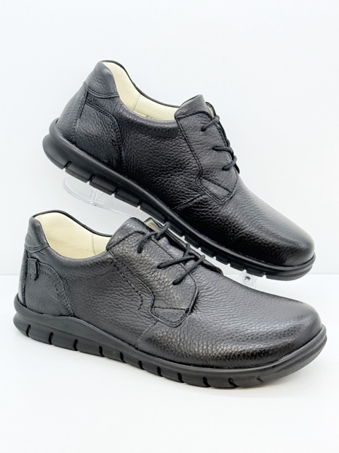 półbuty z szerokim przodem