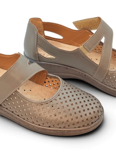 buty haluksy Axel