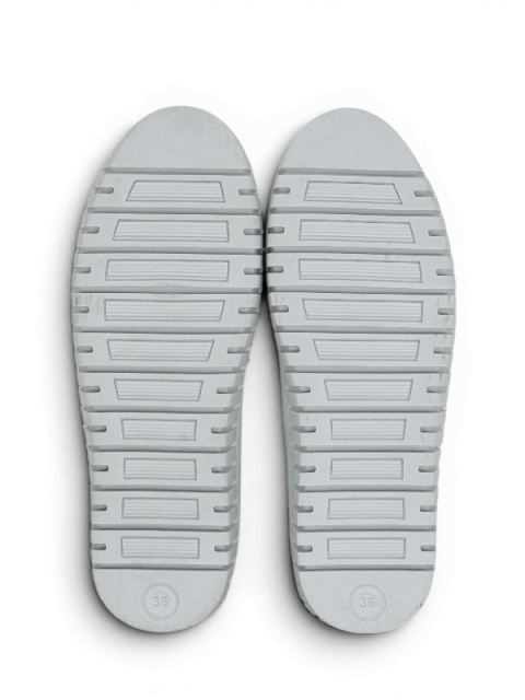 podeszwa  izzi 7239