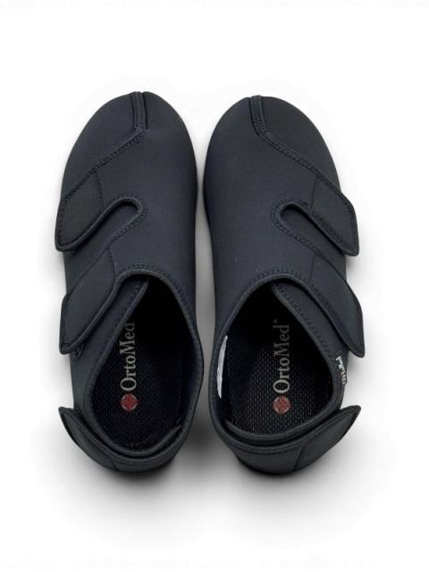 buty na opuchliznę stóp