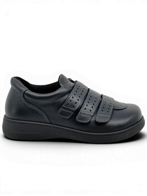 szerokie buty damskie