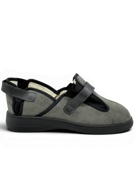 buty na stopę z opatrunkiem