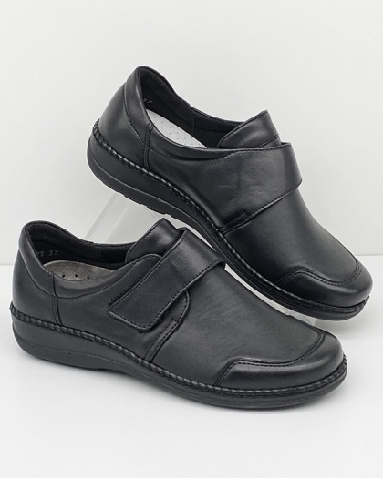 Axel 1705 czarne półbuty damskie skóra i strecz, regulowana tęgość K