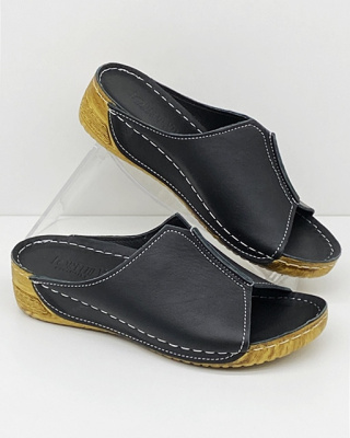 Skórzane klapki Loretta Vitale 223 black, tęgość G, stopa szczupła