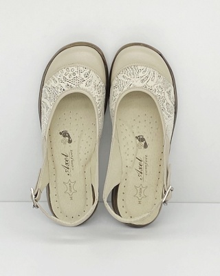 Kosela Axel 2450 beżowe szerokie sandały damskie z zakrytymi palcami, duża tęgość M