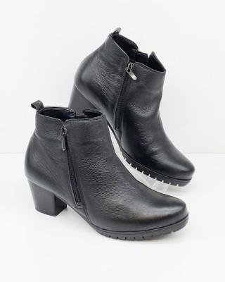 Alpina Beta H 7J58-1 krótkie botki czarne, tęgość H