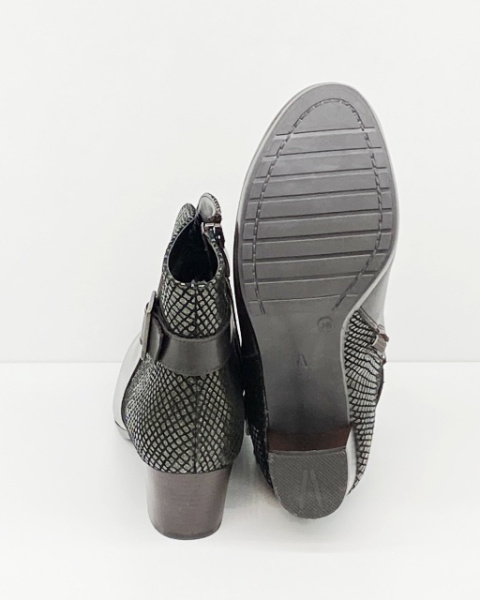 brozowe botki alpiny