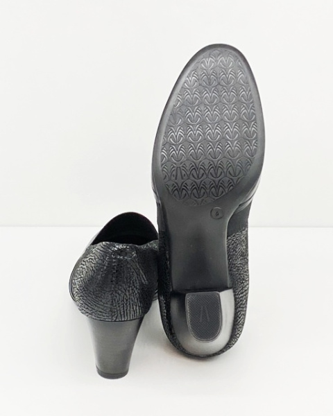 całoroczne czółenka