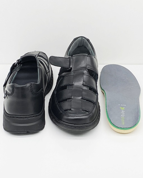 szerokie sandały męskie