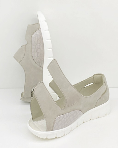 sandały na opuchnięte stopy