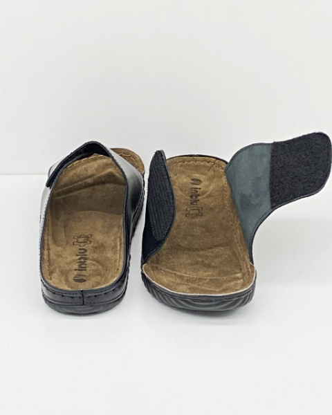 czarne szerokie klapki