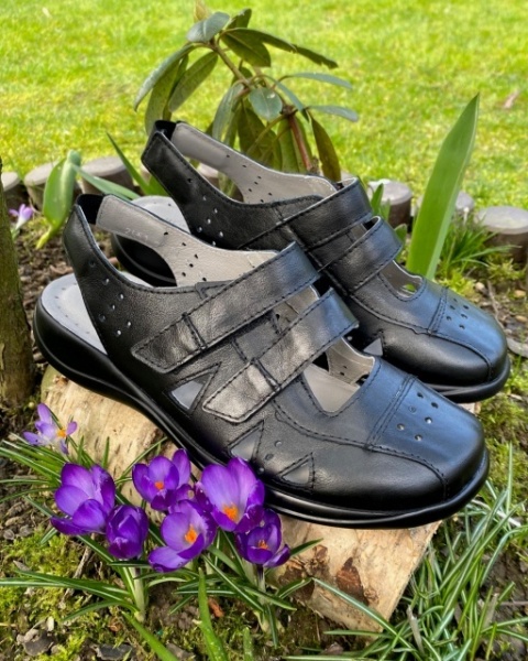 szerokie czarne sandały damskie