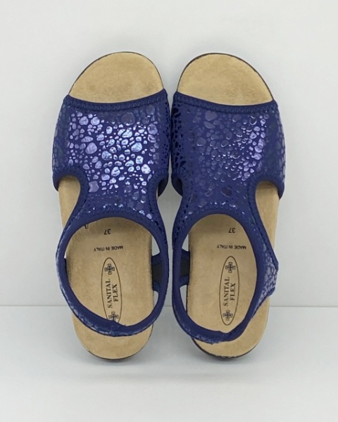 rozciągliwe sandały