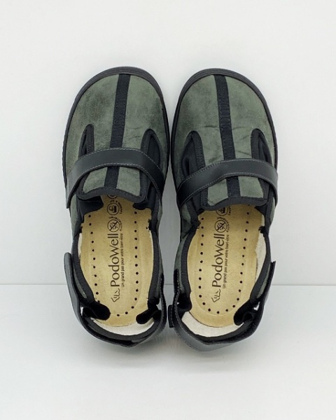 buty na spuchnięte kostki