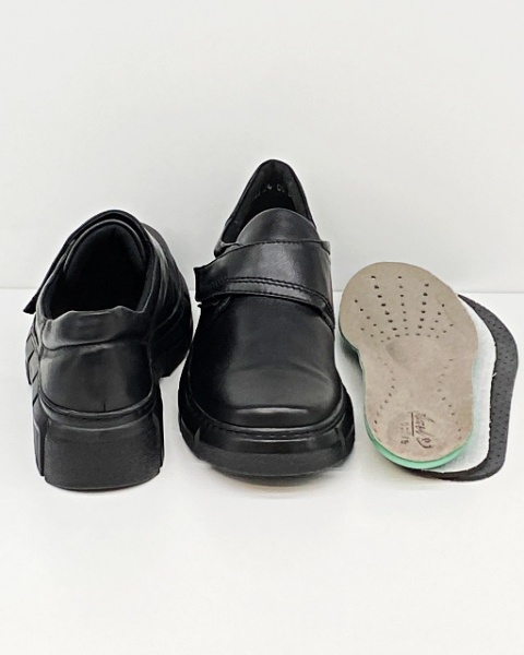 buty na haluksy Axel 1793