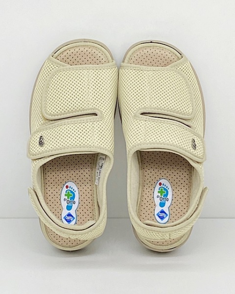 szerokie damskie sandały