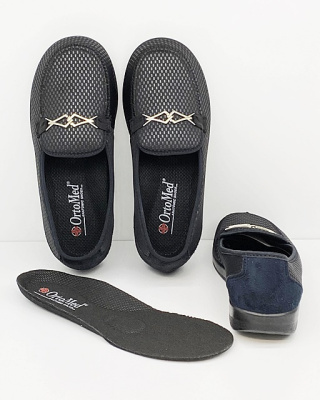 Szerokie, wsuwane buty damskie Ortomed 6037 S116 czarne, duża tęgość K